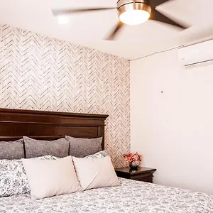  Сasa de vacaciones Casa Montejo